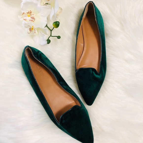 J. Crew Shoes - 💚SALE💚 J.Crew velvet pointed flat